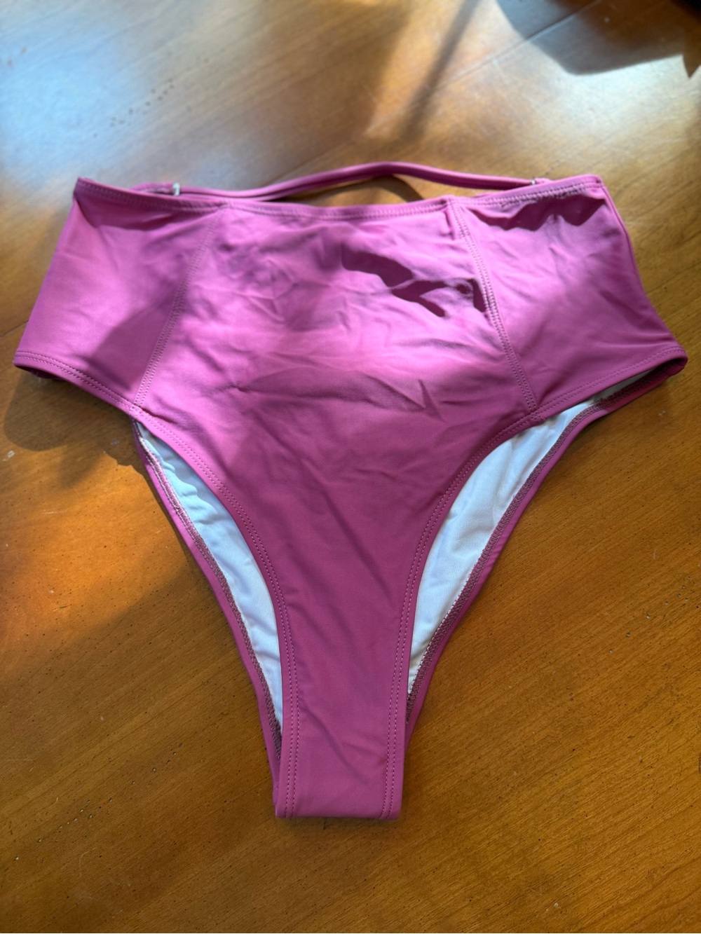 Cupshe Magenta High-Waist Bikini Bottoms